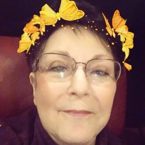 Meet your Posher, Carol